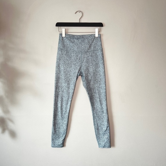 Varley Century 2.0 Tyre leggings in snakeskin print‎ S like new - Picture 5 of 10